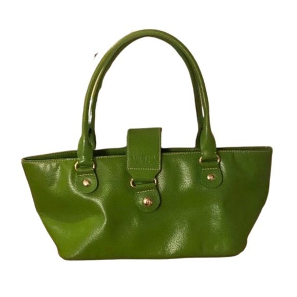 kate spade Handbags - Kate Spade Kelly Green Leather Purse